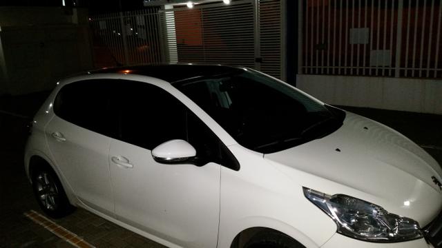 Peugeot 208 - Foto 6