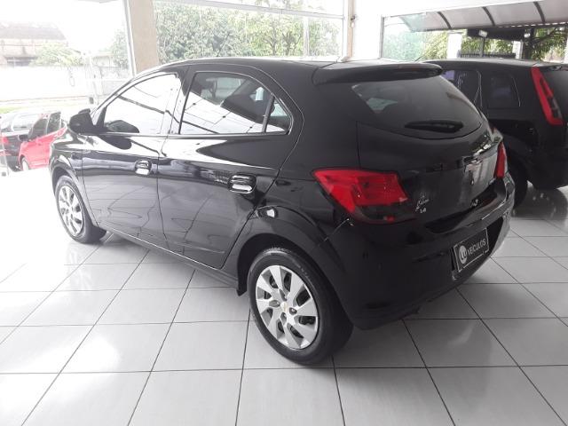 Onix Lt 1.4 flex - Foto 4