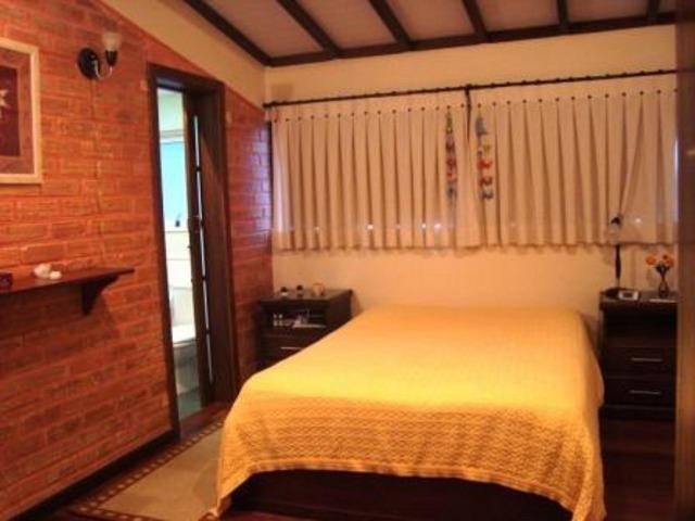 Excelente Casa c/4 Quartos no Quitandinha - Foto 4