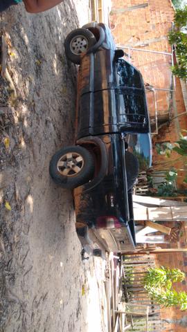 Vendo uma caminhonete S10