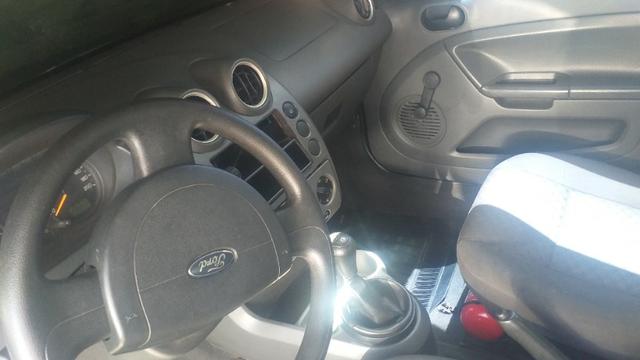 Fiesta hatch 2006 motor 1.6 Flex super novo - Foto 7