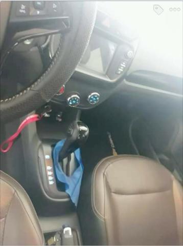 Vendo Chevrolet Cobalt Elite 1.8 automático,banco de couro marrom (Elite),IPVA 2020 pago - Foto 2