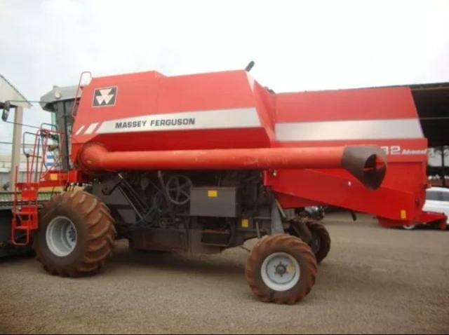 Colheitadeira Massey Ferguson Mf 32 Com Plataforma De Corte - Foto 3