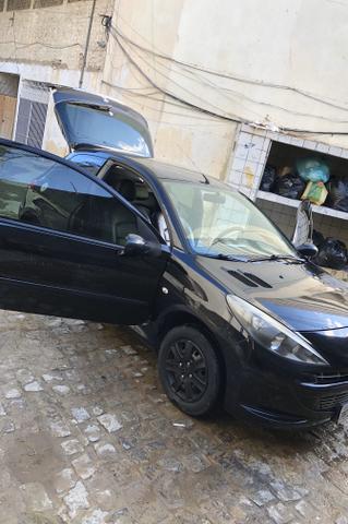 Peugeot 207 xr 1.4