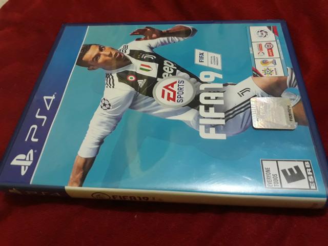 Vendo FIFA 19