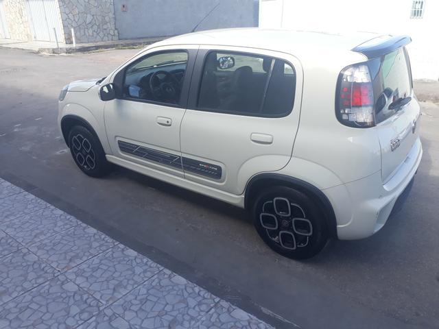 Fiat Uno Sporting 1.4 2015 - Foto 3