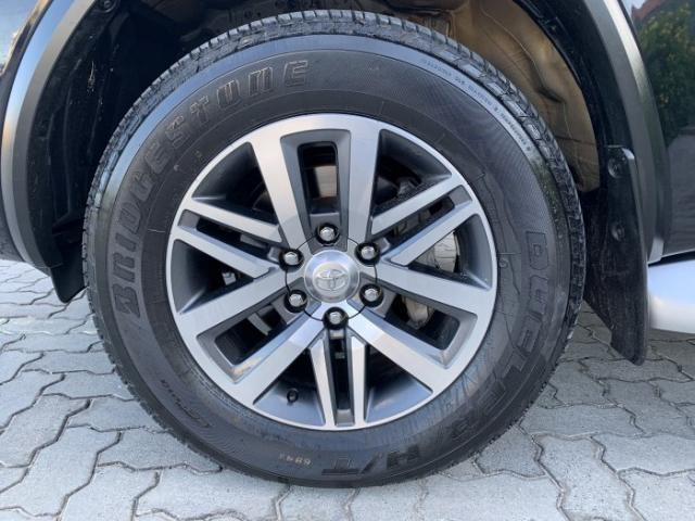 Toyota hilux sw4 2017 2.8 srx 4x4 7 lugares 16v turbo intercooler diesel 4p automÁtico - Foto 7