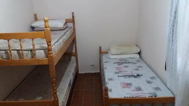 Alugo casa temporada ha menos de 200mts. da praia - Foto 4