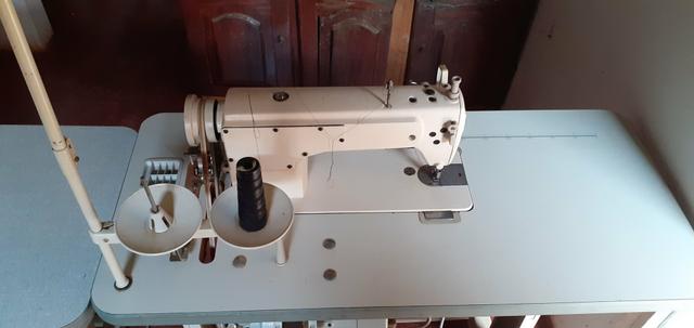 Máquina de costura Industrial