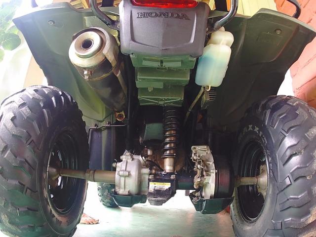 Quadriciclo Honda trx 420 cilindrada - Foto 5