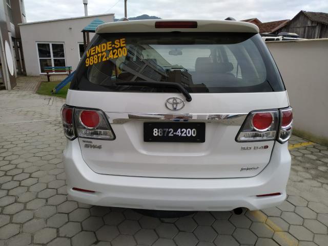 Hilux SW4 3.0 4x4 2012 - Foto 3