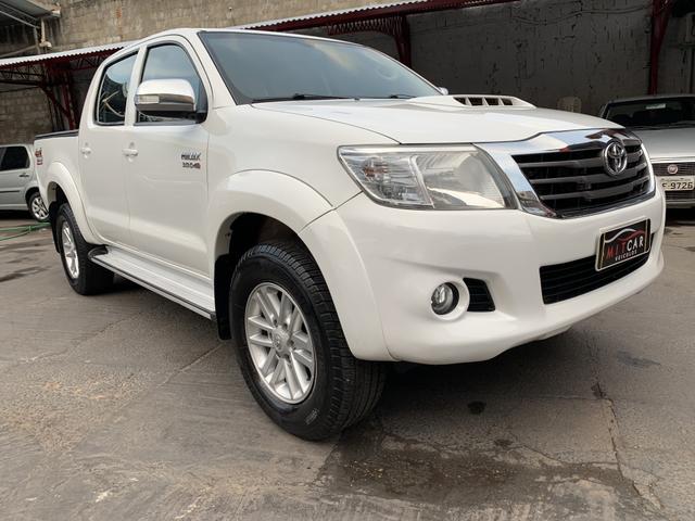 Hilux 3.0 srv c/ controle Est. 2014/2015