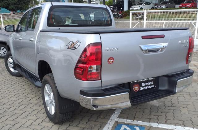 TOYOTA HILUX 2.8 SRV 4X4 CD 16V DIESEL 4P AUTOMATICO. - Foto 4