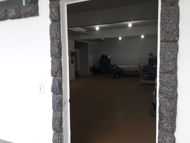 Jacaraipe (Ótima residencia + salão para empresa ) - Foto 6
