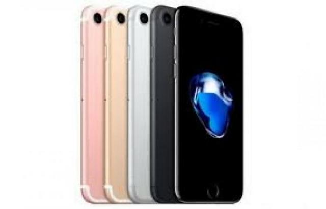 IPhone 7 Apple 32GB Preto Matte 4G Tela 4.7?Retina