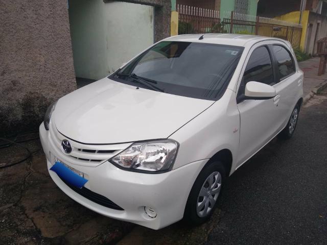 Etios Hatch - Foto 6