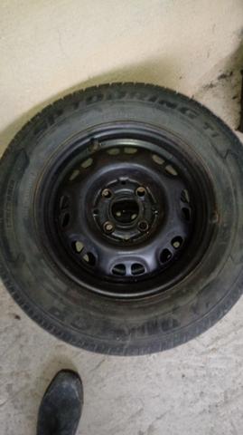 Vendo 4 rodas 13 com peneus todos novos