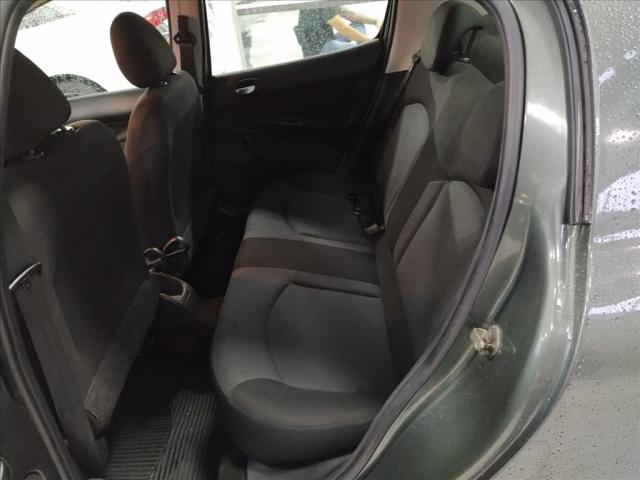 PEUGEOT 207 1.4 XR PASSION 8V FLEX 4P MANUAL - Foto 7