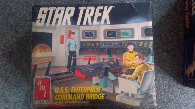Star Trek Amt Ertl U.s.s. Enterprise Command Bridge Model