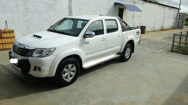 Hilux SRV automática. Troco por Sw4