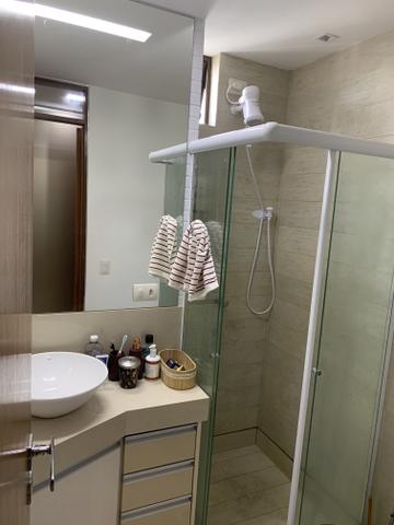 EXCELENTE COBERTURA DE DOIS QUARTOS MEDINDO 60m2 interno/ 60m2 externo - Foto 17