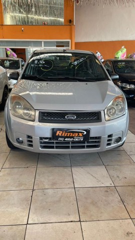 FORD FIESTA SED. 1.6 8V FLEX 4P