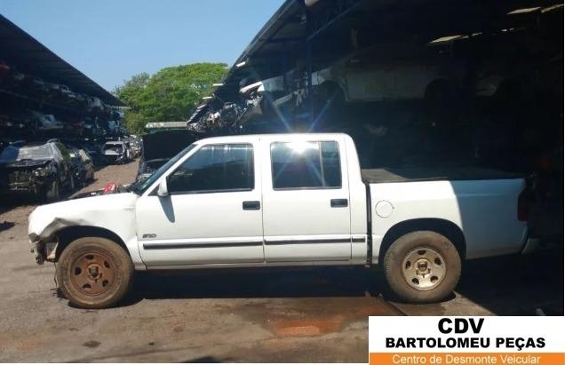 Peças Sucata Chevrolet S10 2002 turbo - Foto 2