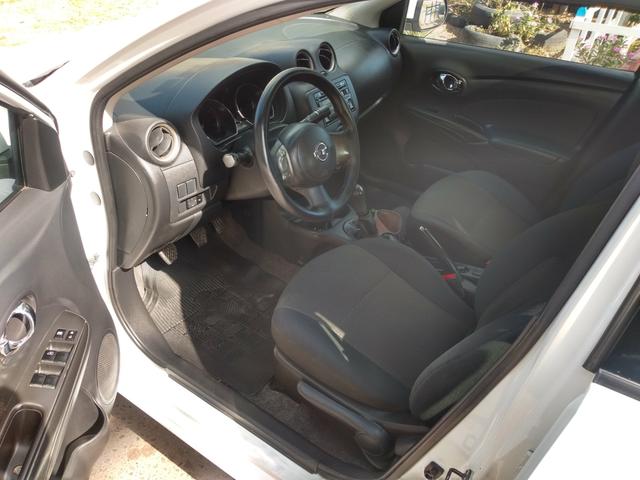 Nissan Versa 2014 1.6 completo - Foto 6