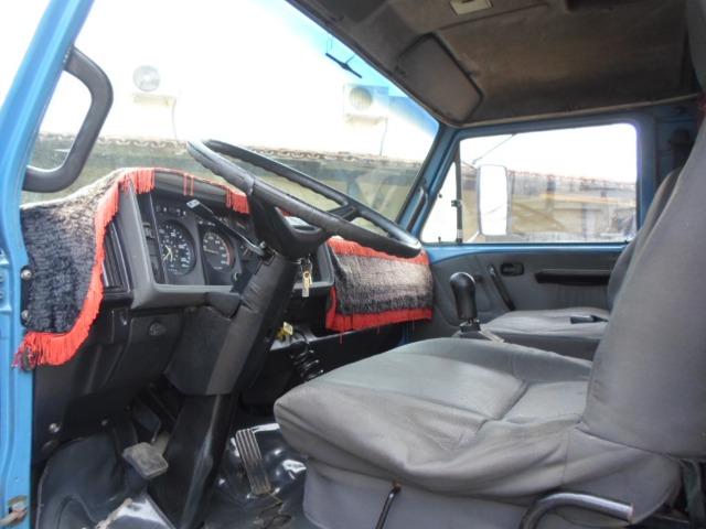 VW7100 Carroceria ano 1995 - Foto 4