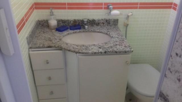 Cabo Frio, imperdível cobertura reformada, passagem, 4 dormitorios, so entrar - Foto 10