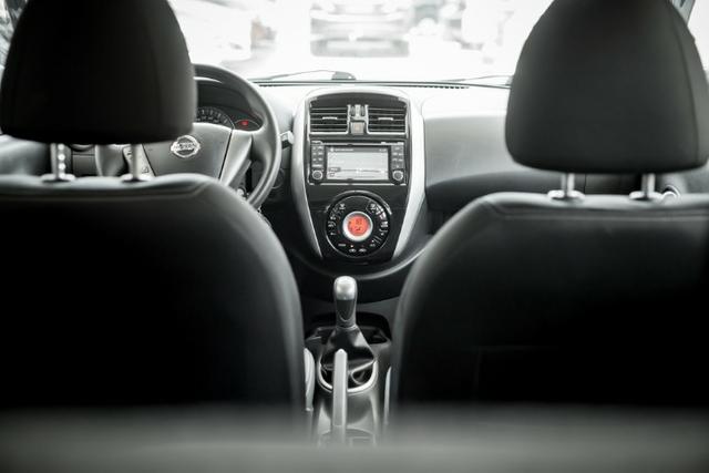 March Hatch SL 1.6 Mec. 2016 - Foto 11