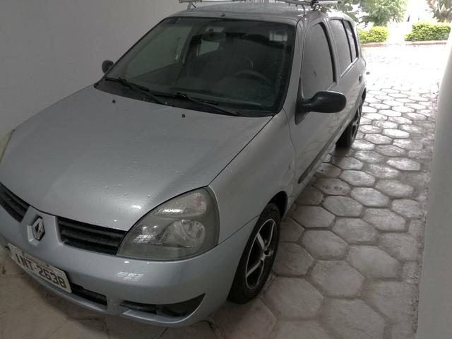 Clio 1.0 8V - Foto 7