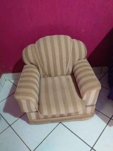 Vendo notinha elétrica e sofá infantil