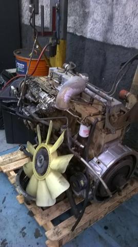 Vendo Motor Estacionário Marcca Cummins - Foto 2