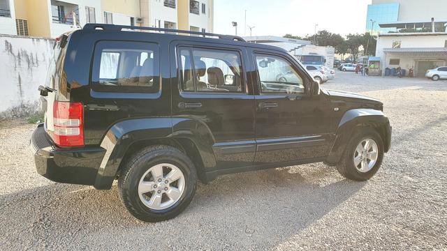 Imperdível jeep cherokee sport, 4x4, blindada, raridade - Foto 9