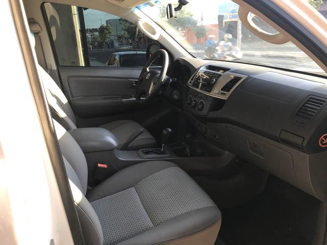 Toyota Hilux SR 3.0 Aut - Foto 9