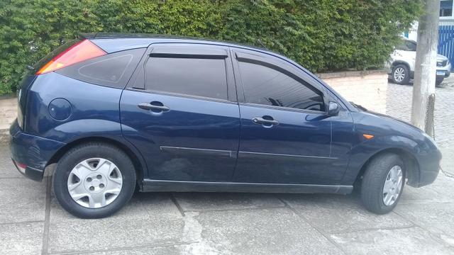 Vendo focus 2003, troco por fiorino em bom estado - Foto 7