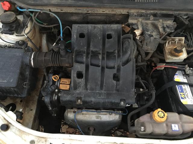 VENDO STRADA SIMPLES BÁSiCA 2016 1.4 direção mecânica - Foto 5