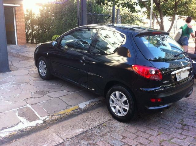 Peugeot 207 - Foto 2