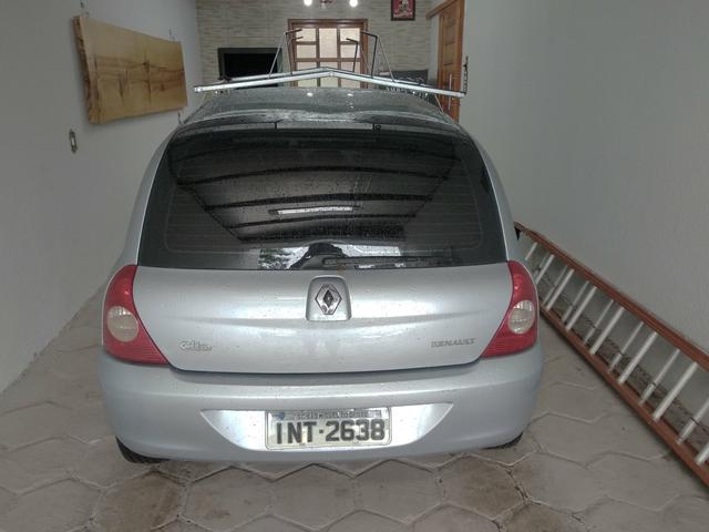 Clio 1.0 8V - Foto 4