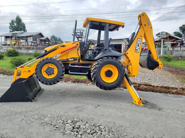 Retroescavadeira JCB 3C 2012 - Foto 5
