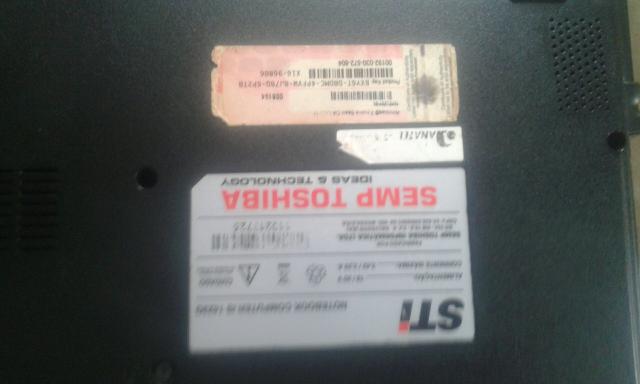 Vendo notebook semp toshiba