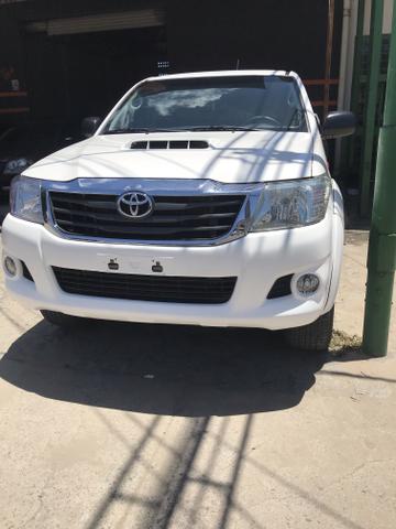 Hilux 2015 4x4 vendo ou troco - Foto 3
