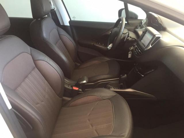 PEUGEOT 2008 GRIFFE AUT. - Foto 9