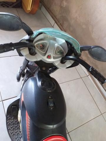 Vendo notinha elétrica e sofá infantil - Foto 5