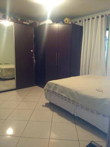 QS 16, 03 suítes, 04 salas, cozinha planejada, garagem pra 04 carros - Foto 17