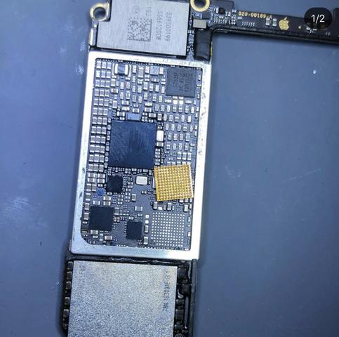 Reparo em placa de IPHONE