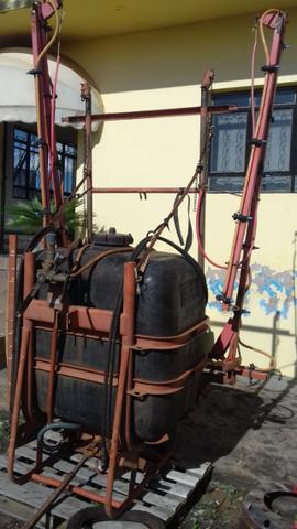 Pulverizador Jacto Condor 600 Litros - Barras de 12 metros (Semi-Hidráulica) - Revisado