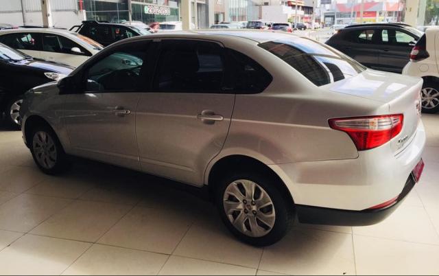 GRAND SIENA 2016/2016 1.4 MPI ATTRACTIVE 8V FLEX 4P MANUAL - Foto 3