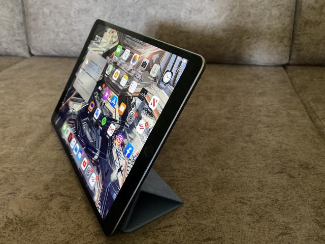 IPad Air 3 geração (último modelo)+ Smart Cover original - Foto 2